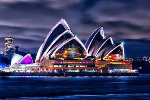 nhà hát opera sydney được thiết kế bởi ai